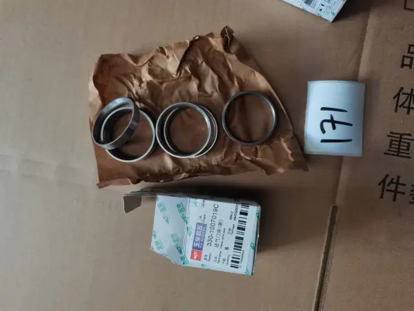 Седло впускного клапана YC6108