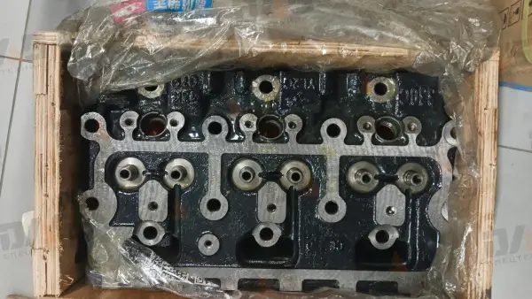 Головка блока цилиндров YC6108G оригинал