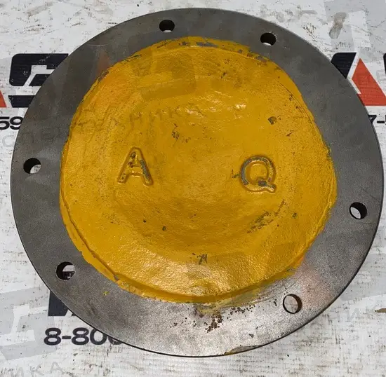 Крышка бортового редуктора CDM855 с/о