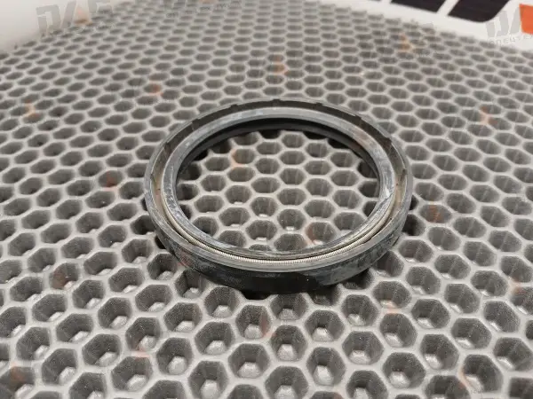 Сальник 65х80х10
