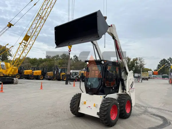 Мини-погрузчик Lonking CDM308 купить в Москве