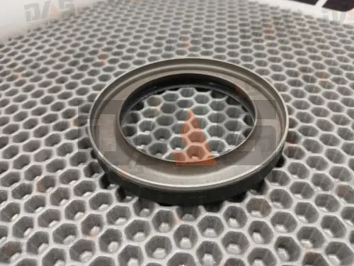 Сальник 65x90x12 коленвала передний YUCHAI 6108