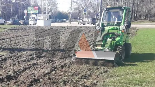 Навесной культиватор для мини-тракторов