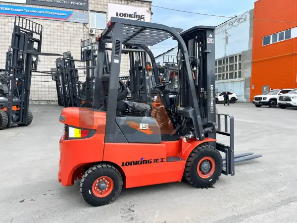 Дизельный вилочный погрузчик Lonking FD15T купить в Москве