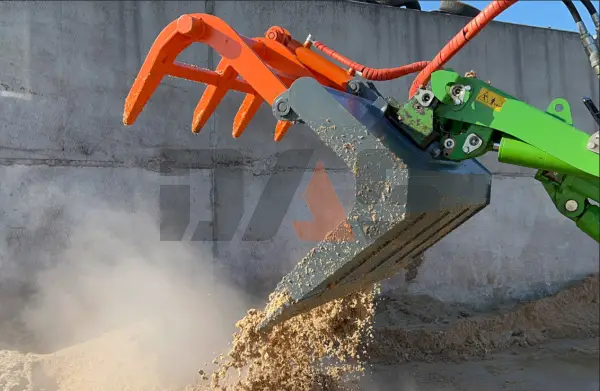 Захват ковшевой для мини-тракторов