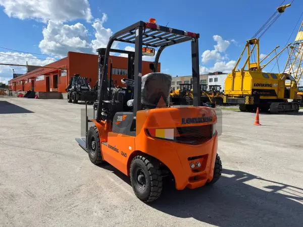 Дизельный вилочный погрузчик Lonking FD20T купить в Москве