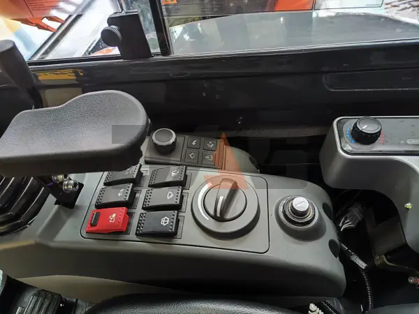 Экскаватор Lonking CDM6035 купить в Москве