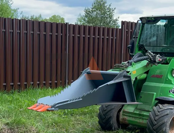 Корчеватель (копатель) для мини-тракторов