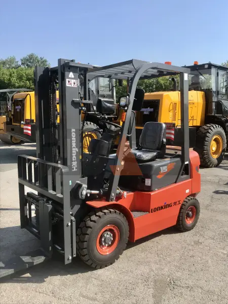 Дизельный вилочный погрузчик Lonking FD15T купить в Москве
