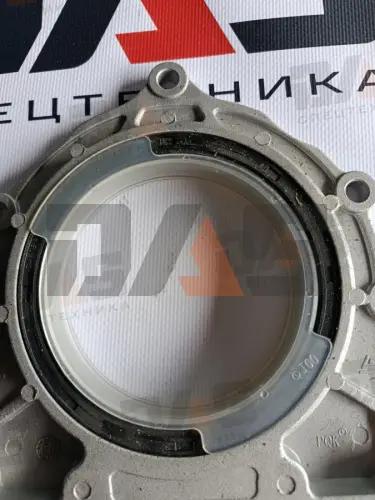 Крышка заднего сальника коленвала 4D27G31